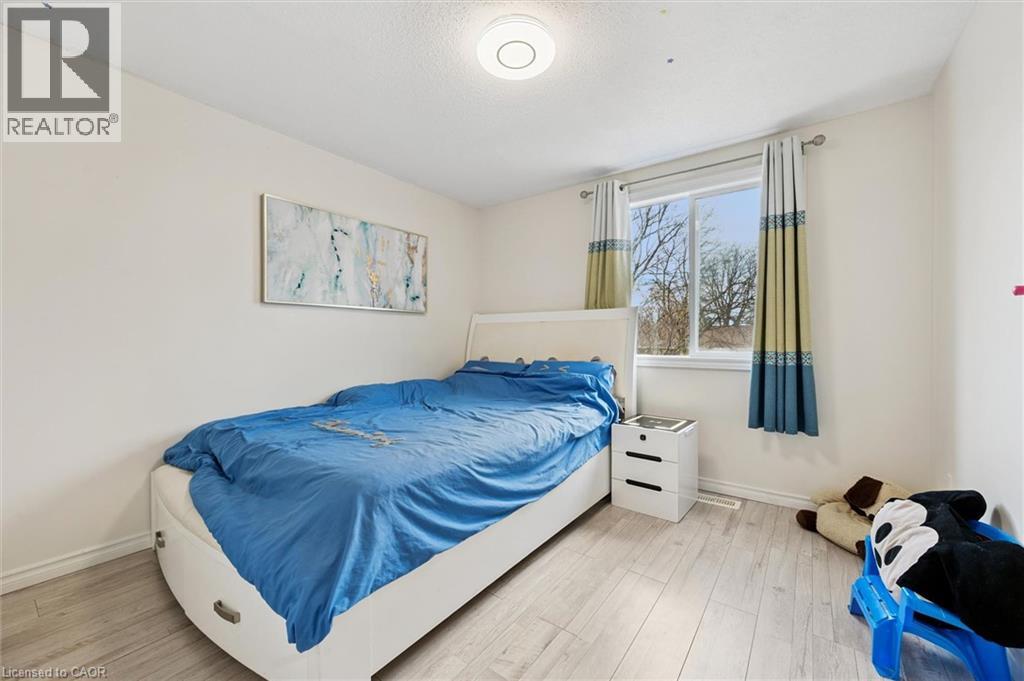 415 Bairstow Crescent Unit# 5, Waterloo, Ontario  N2K 2H7 - Photo 14 - 40810141