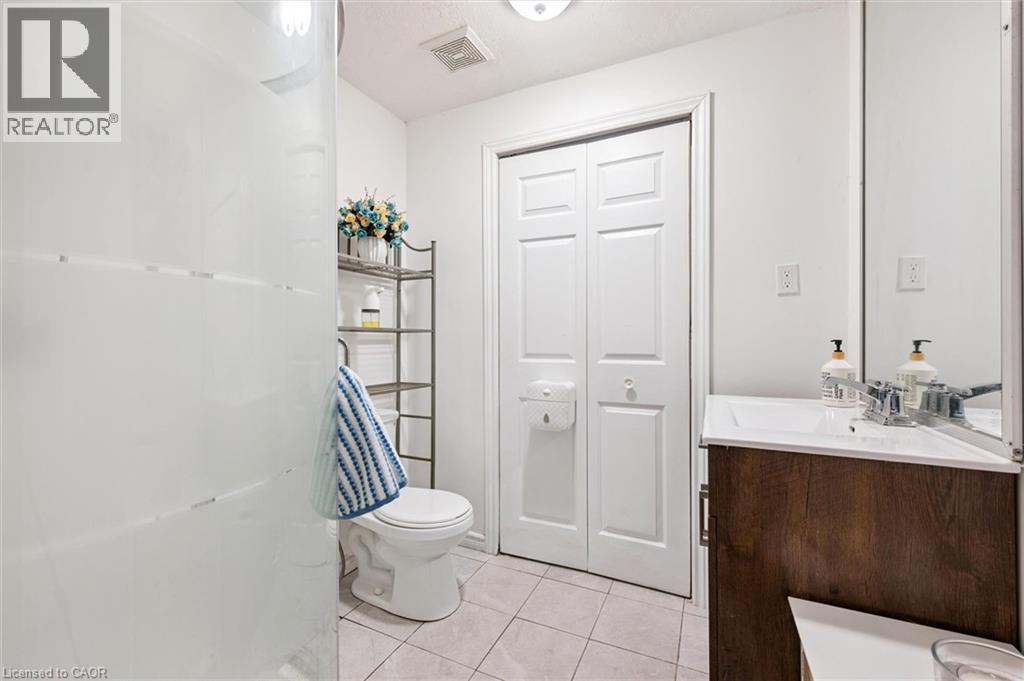 415 Bairstow Crescent Unit# 5, Waterloo, Ontario  N2K 2H7 - Photo 26 - 40810141