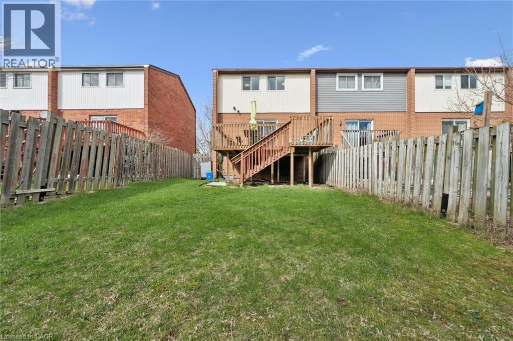 415 Bairstow Crescent Unit# 5, Waterloo, Ontario  N2K 2H7 - Photo 35 - 40810141