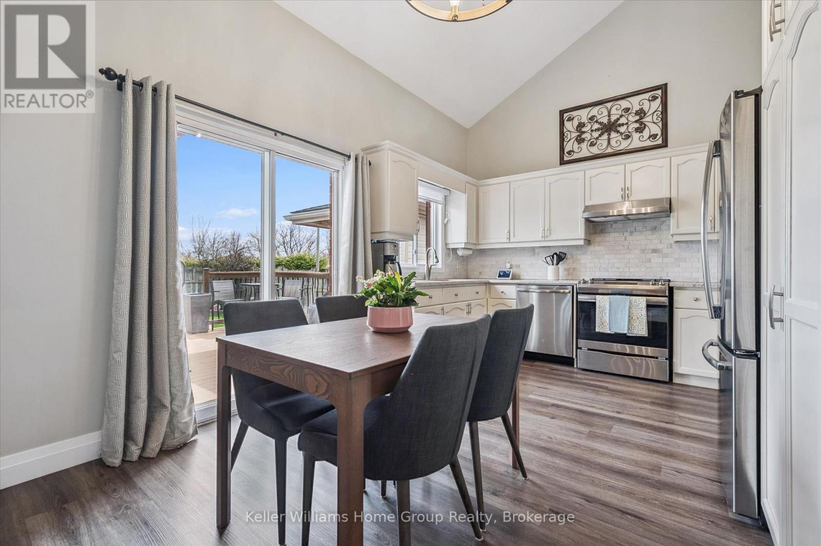 770 St David Street S, Centre Wellington, Ontario  N1M 3R4 - Photo 12 - X13026012