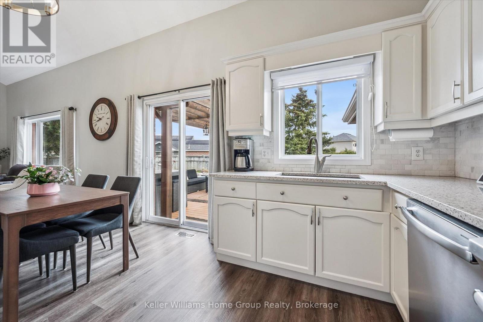 770 St David Street S, Centre Wellington, Ontario  N1M 3R4 - Photo 16 - X13026012