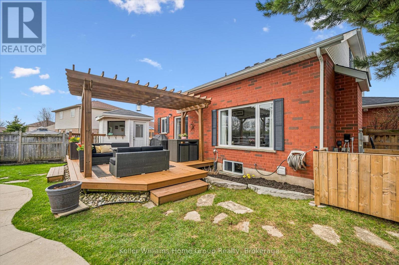 770 St David Street S, Centre Wellington, Ontario  N1M 3R4 - Photo 43 - X13026012