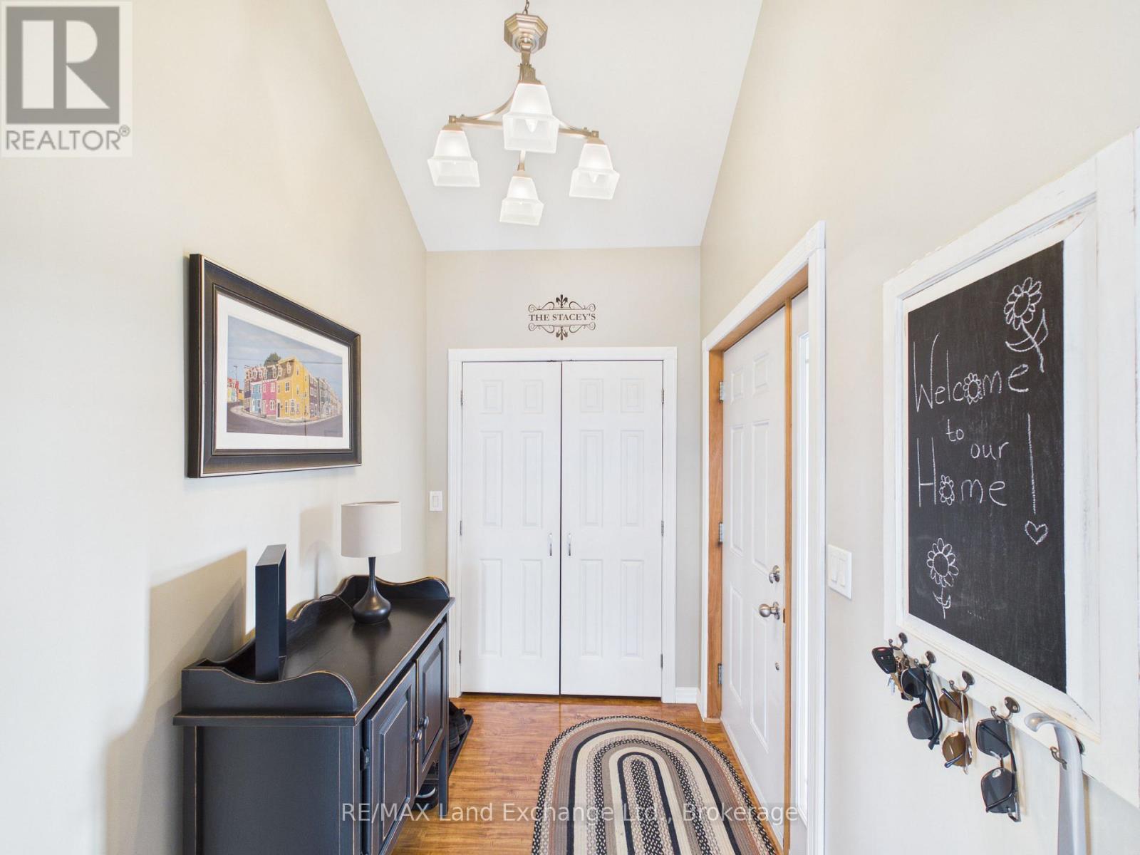 1044 5 Concession, Kincardine, Ontario  N2Z 2X4 - Photo 9 - X13026104