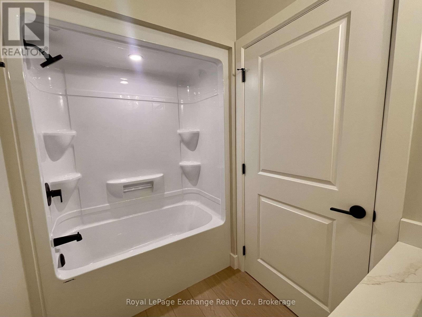 4 Mercedes Crescent N, Kincardine, Ontario  N2Z 1G8 - Photo 10 - X13026150