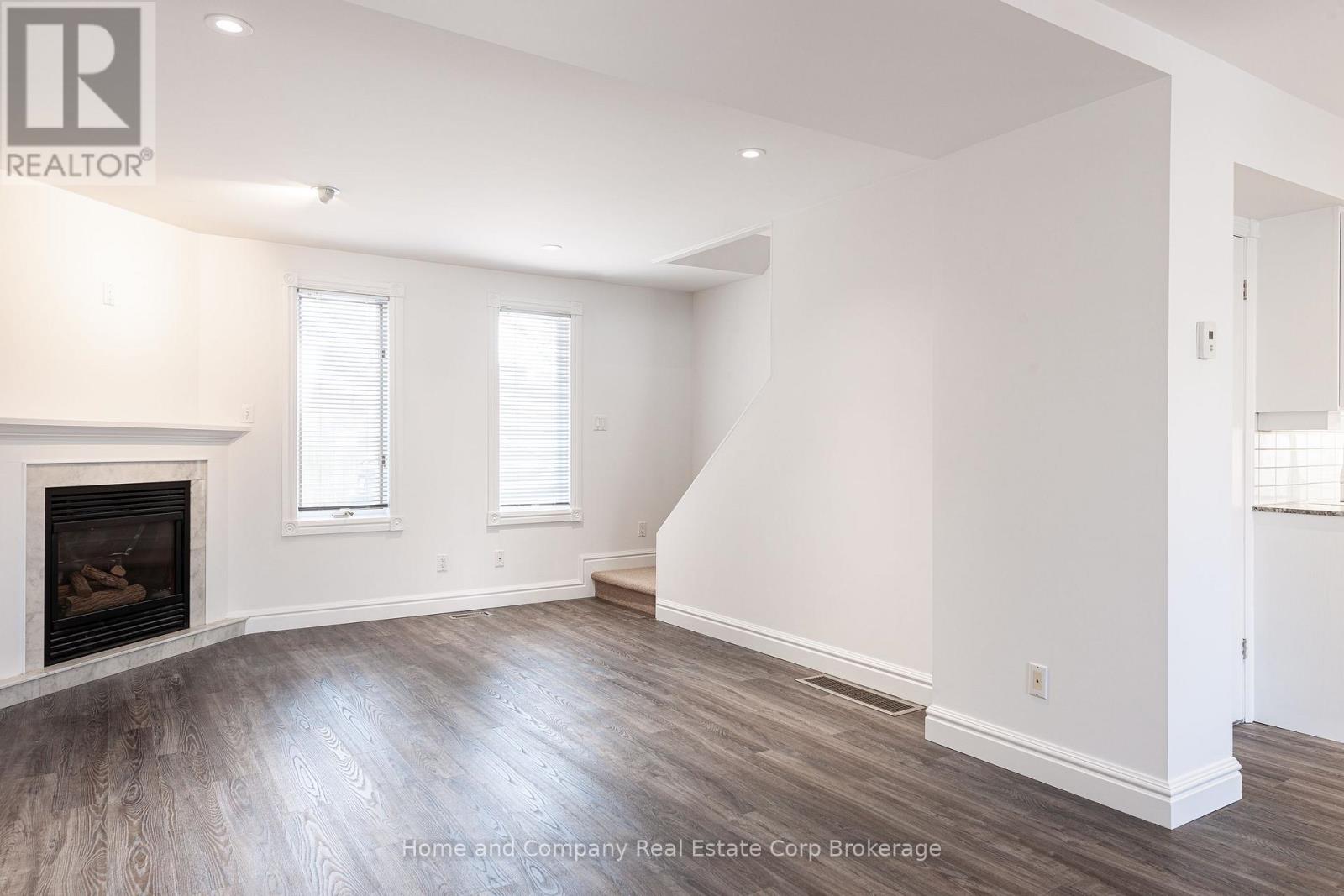 47 Church Street, Stratford, Ontario  N5A 2P9 - Photo 10 - X13026262