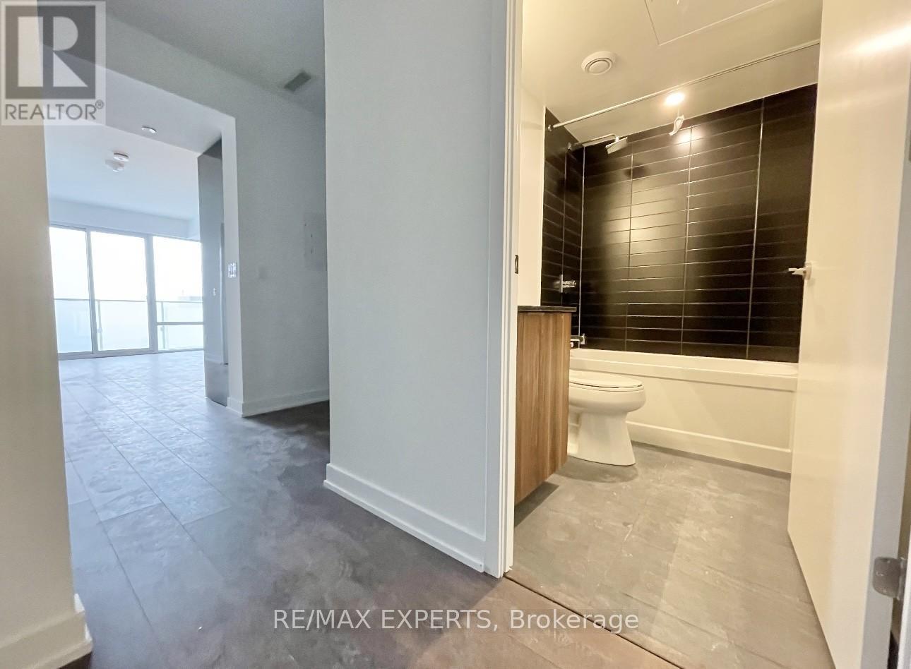 3213 - 501 Yonge Street, Toronto, Ontario  M4Y 0G8 - Photo 5 - C13026108