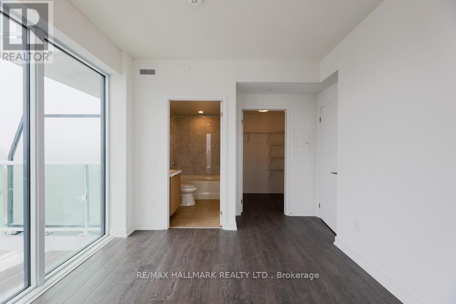 526 - 20 O'neill Road, Toronto, Ontario  M3C 0R2 - Photo 15 - C13026160