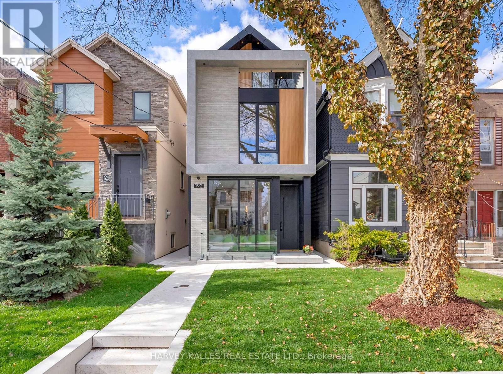 192 WOBURN AVENUE, toronto (lawrence park north), Ontario