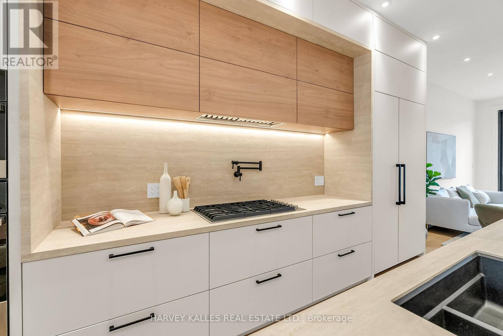 192 Woburn Avenue, Toronto, Ontario  M5M 1K7 - Photo 14 - C13026228