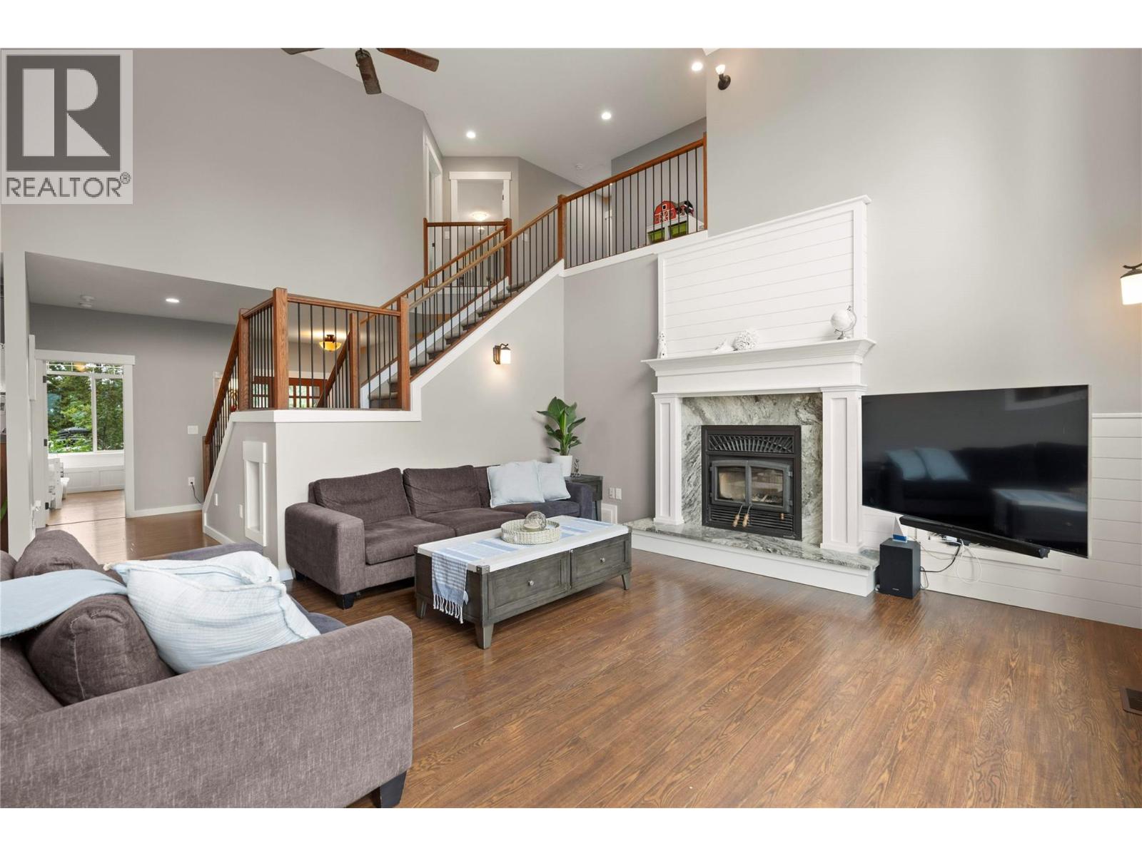 4322 Sharp Road, Spallumcheen, British Columbia  V4Y 0V6 - Photo 18 - 10383734