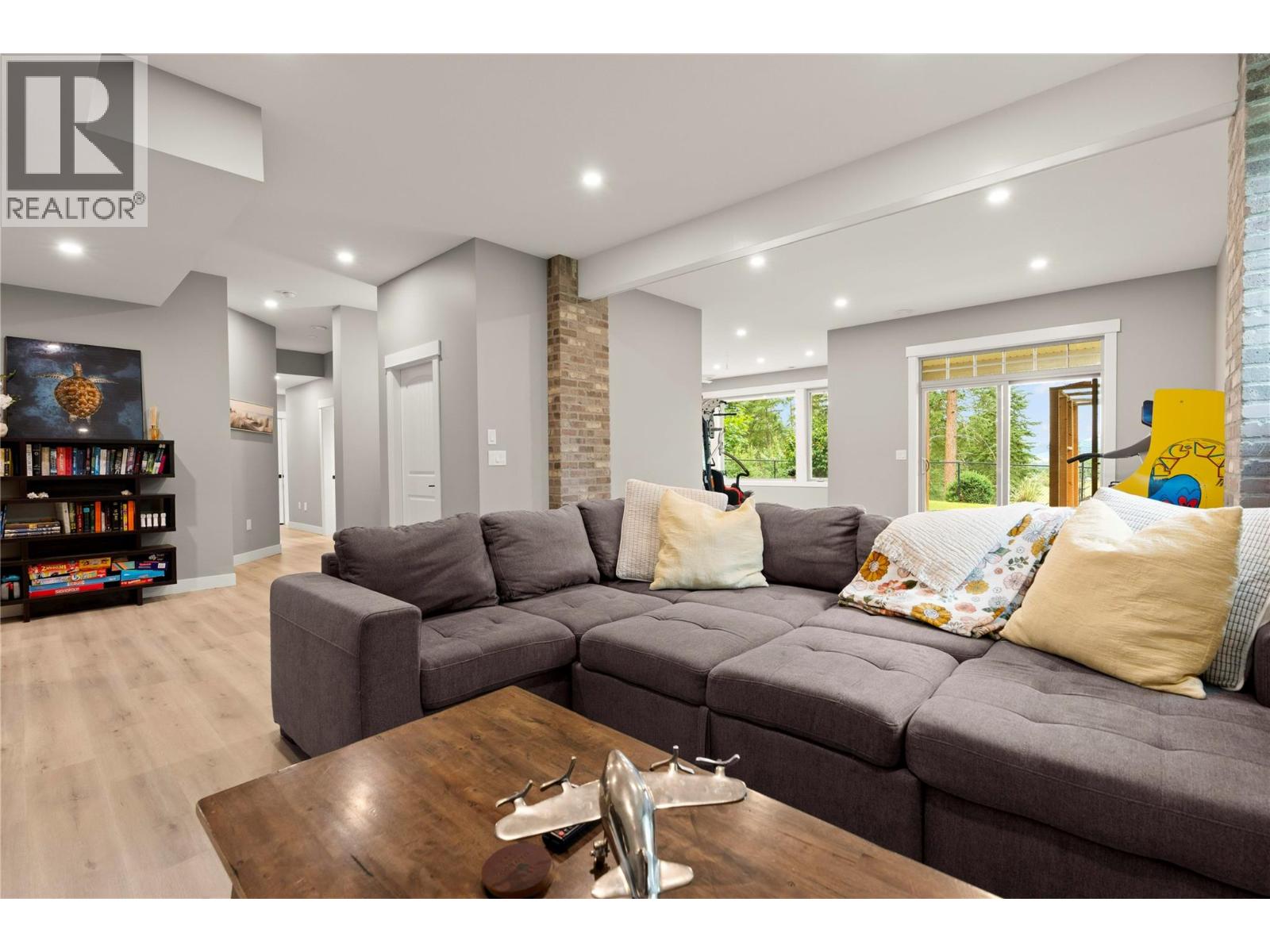 4322 Sharp Road, Spallumcheen, British Columbia  V4Y 0V6 - Photo 48 - 10383734