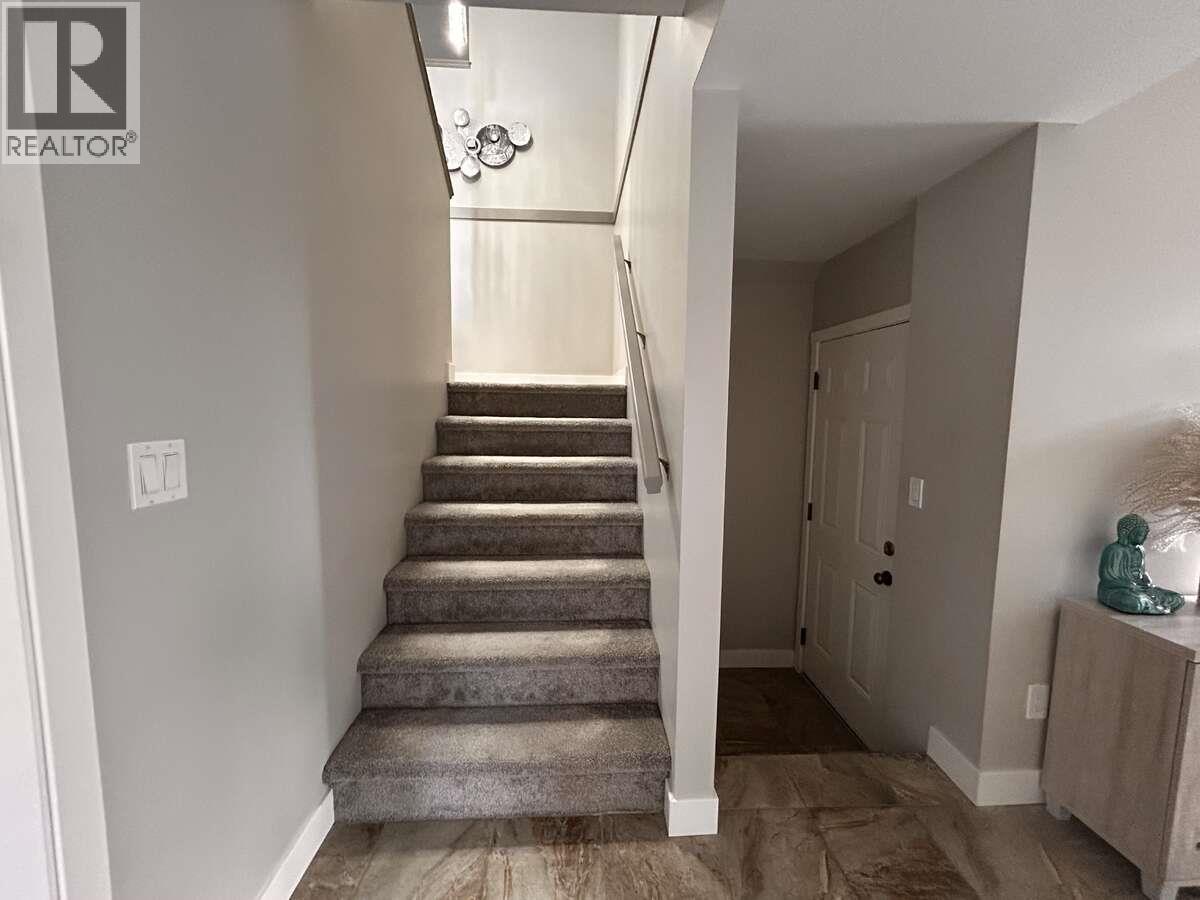 2906 Bentley Road, West Kelowna, British Columbia  V4T 3B3 - Photo 8 - 10383856