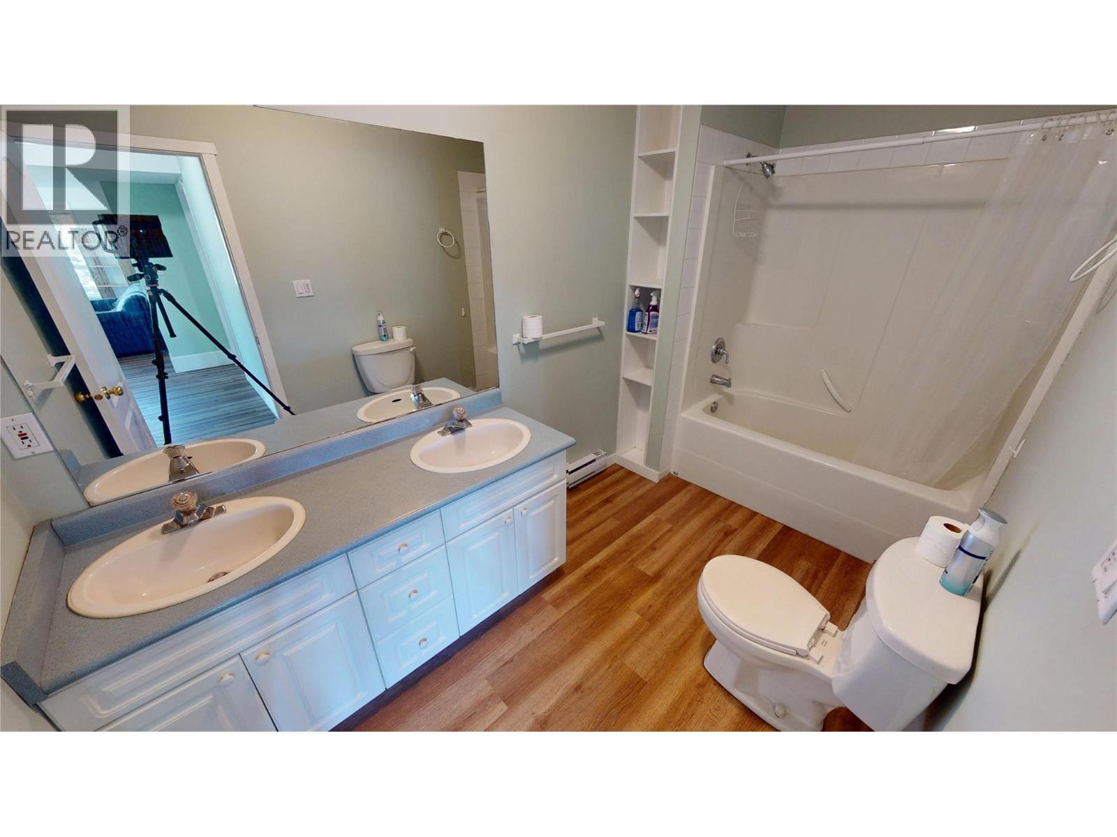 304 Westridge Place, Invermere, British Columbia  V0A 1K4 - Photo 26 - 10383947