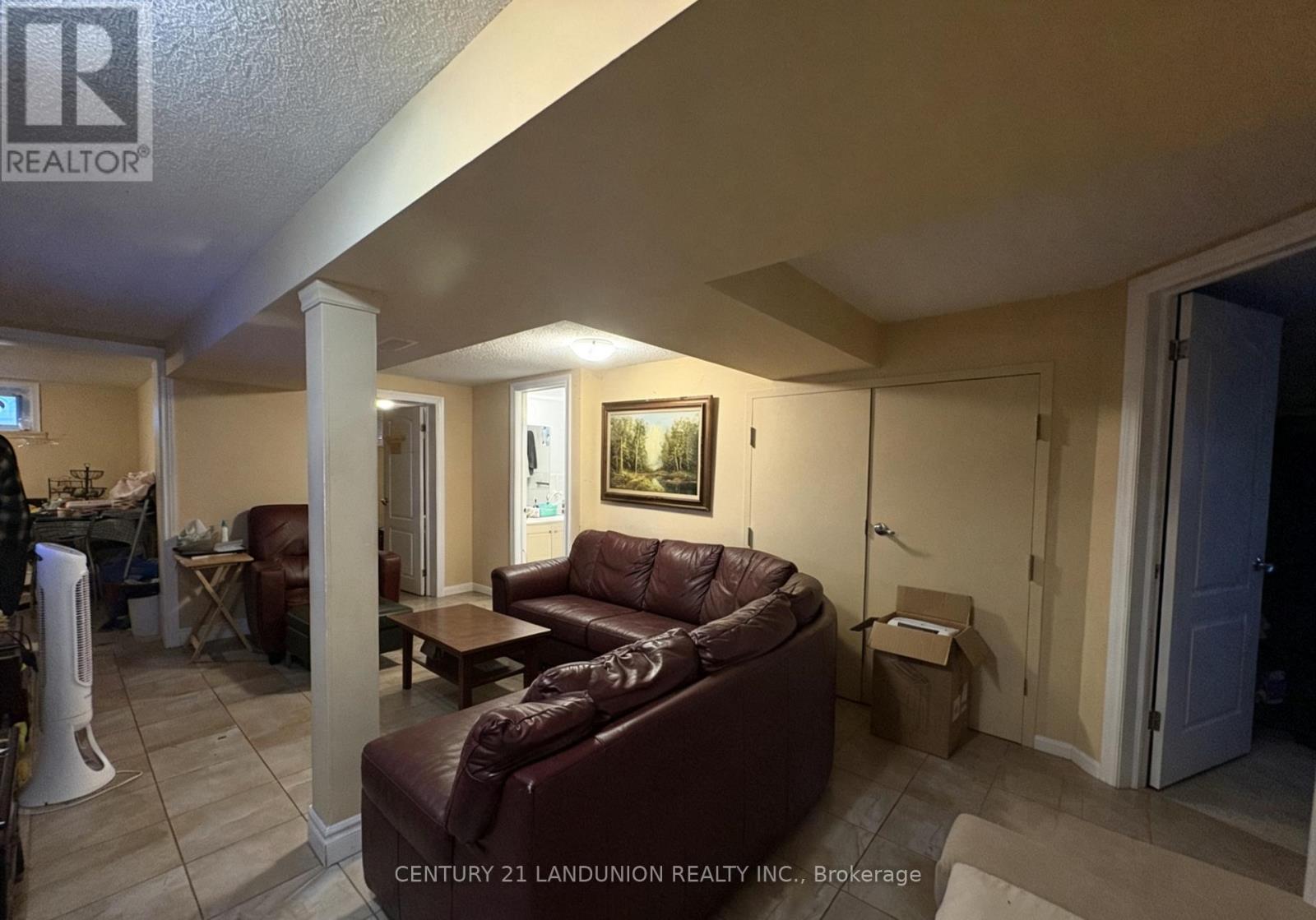 15 Fordover Drive, Toronto (Guildwood), Ontario  M1E 1T7 - Photo 11 - E13026030