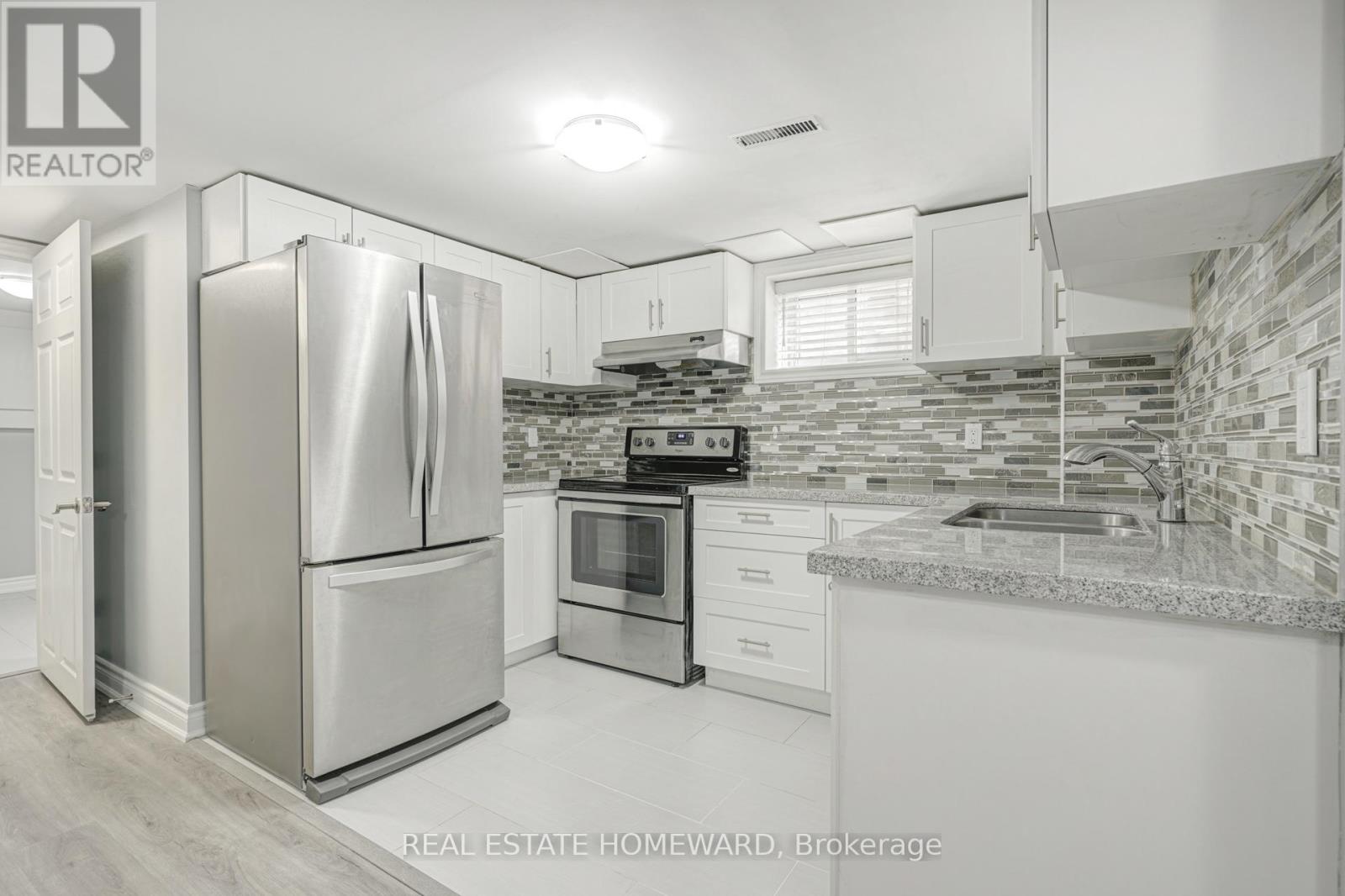 4 Moorecroft Crescent, Toronto, Ontario  M1K 3V1 - Photo 17 - E13026198