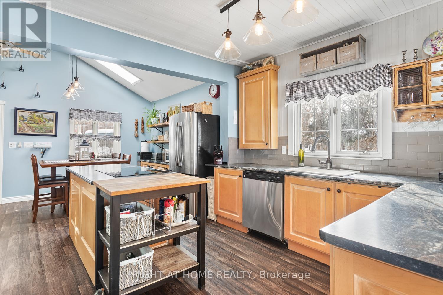 70 Colwell Circle NE, Scugog, Ontario  L0B 1L0 - Photo 5 - E12776498