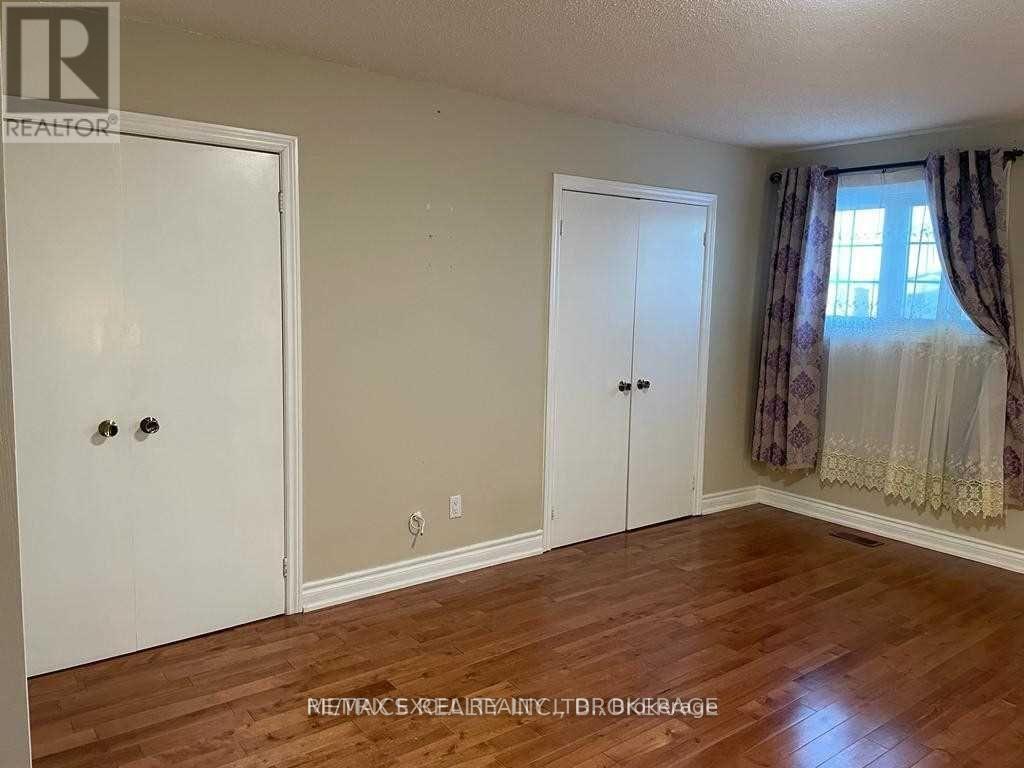 Upper - 102 Galbraith Crescent, Markham, Ontario  L3S 1J3 - Photo 8 - N13026008