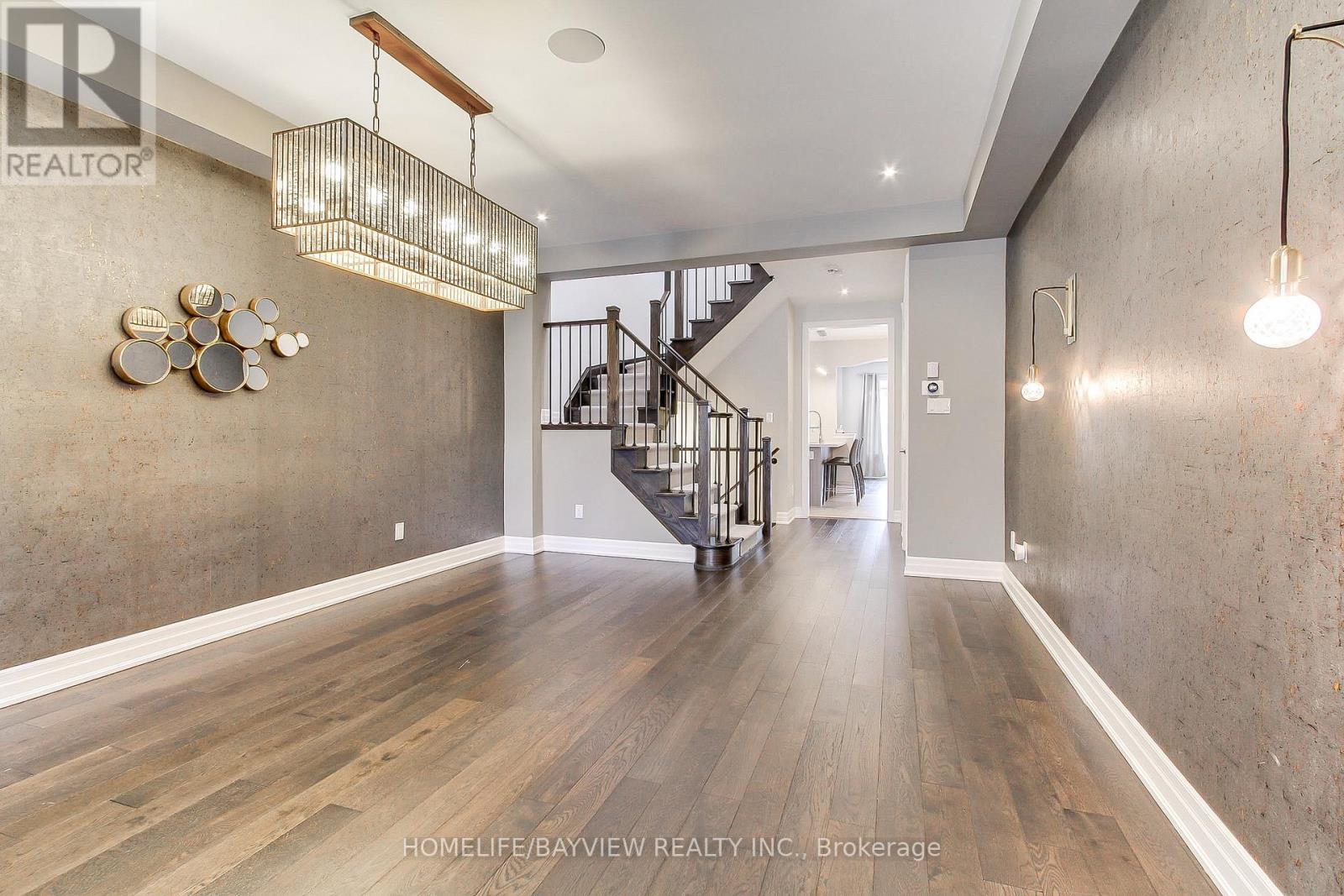 23 Claudview Street, King, Ontario  L7B 0C6 - Photo 2 - N13026032