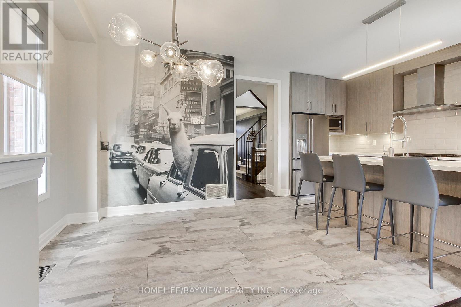 23 Claudview Street, King, Ontario  L7B 0C6 - Photo 7 - N13026032