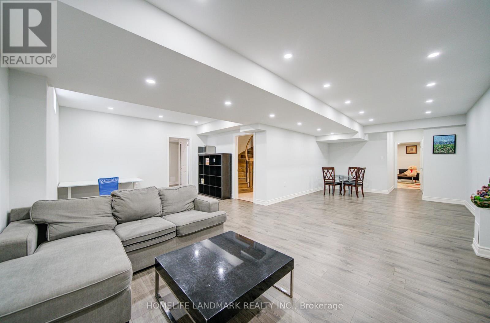 43 Mike Boshevski Court, Aurora, Ontario  L4G 3G7 - Photo 44 - N13026266