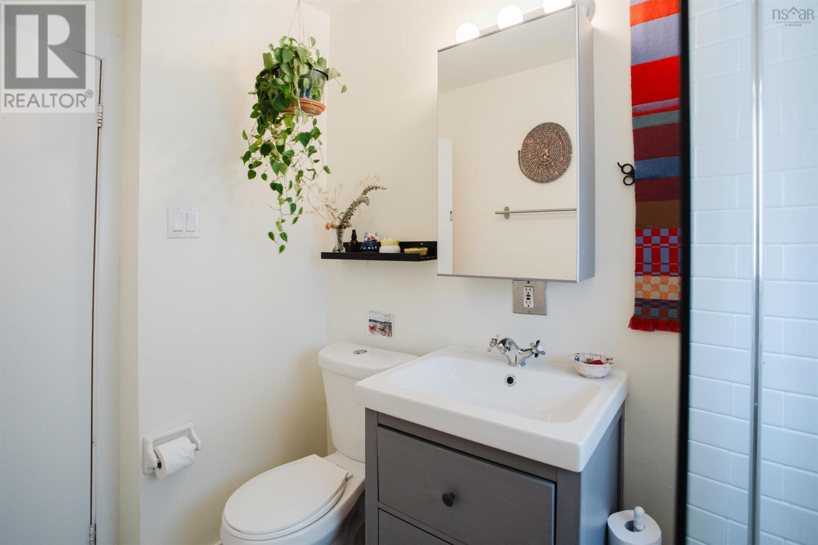 5654 Nora Bernard Street, Halifax, Nova Scotia  B3K 1B5 - Photo 17 - 202604070