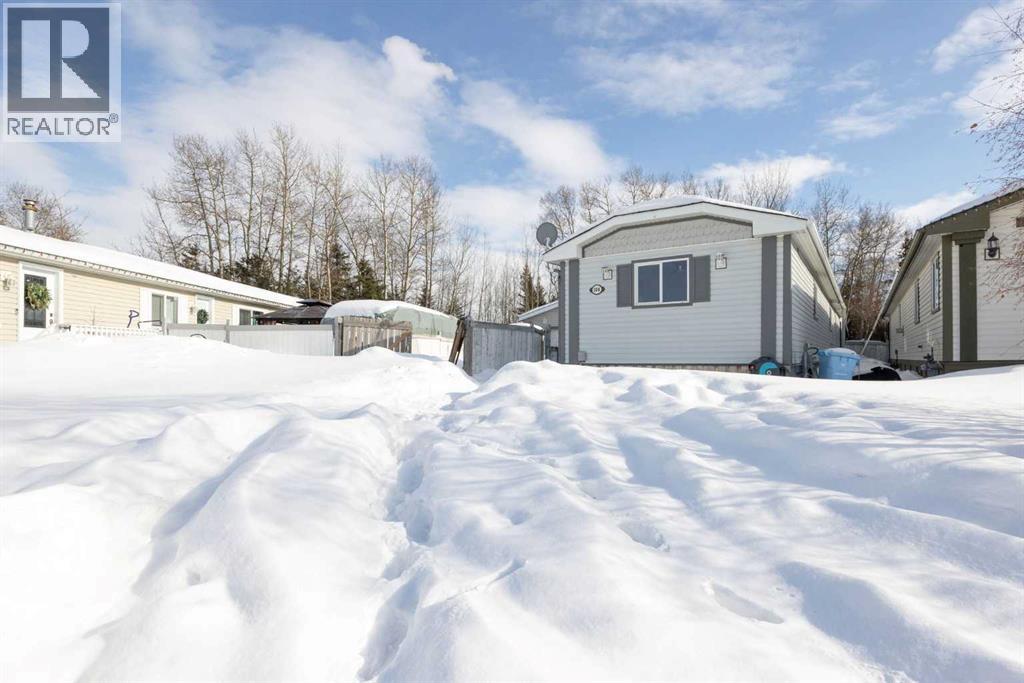 108 Harpe Way, Fort Mcmurray, Alberta  T9K 2K5 - Photo 2 - A2299719