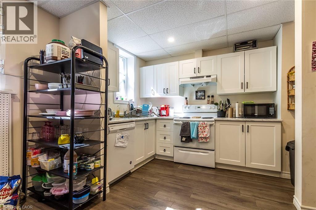 133 Albert Street, Waterloo, Ontario  N2L 3T2 - Photo 14 - 40821386