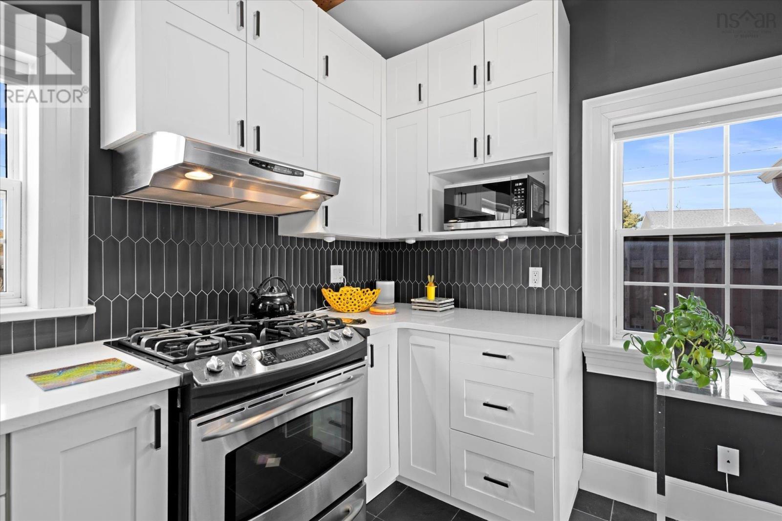 286 Silver Point Road, Mahone Bay, Nova Scotia  B0J 3E0 - Photo 18 - 202608138