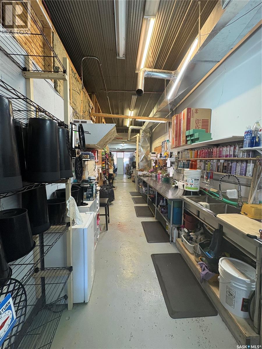 214 3rd Avenue W, Melville, Saskatchewan  S0A 2P0 - Photo 13 - SK033559