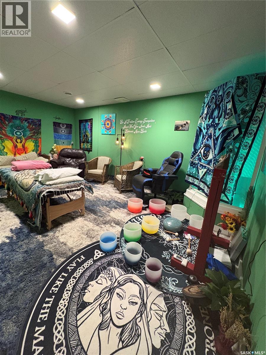 214 3rd Avenue W, Melville, Saskatchewan  S0A 2P0 - Photo 14 - SK033559