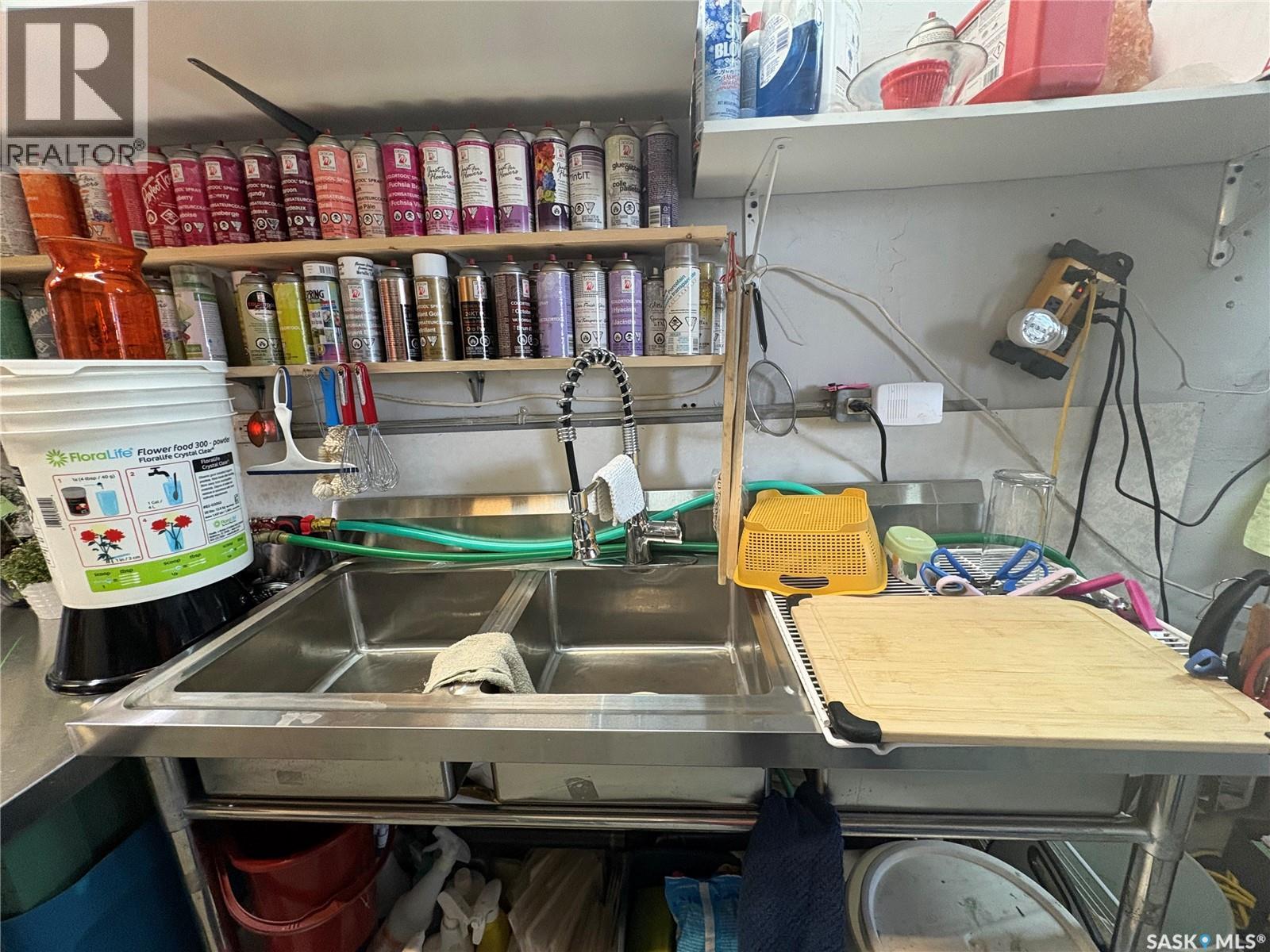 214 3rd Avenue W, Melville, Saskatchewan  S0A 2P0 - Photo 17 - SK033559