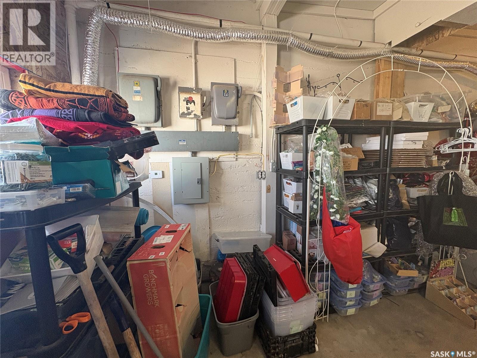 214 3rd Avenue W, Melville, Saskatchewan  S0A 2P0 - Photo 24 - SK033559