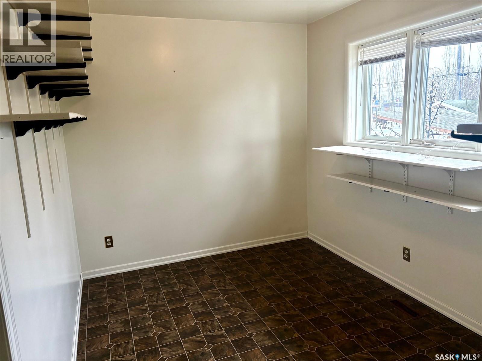 807 Elsinore Street, Whitewood, Saskatchewan  S0G 5C0 - Photo 16 - SK033542