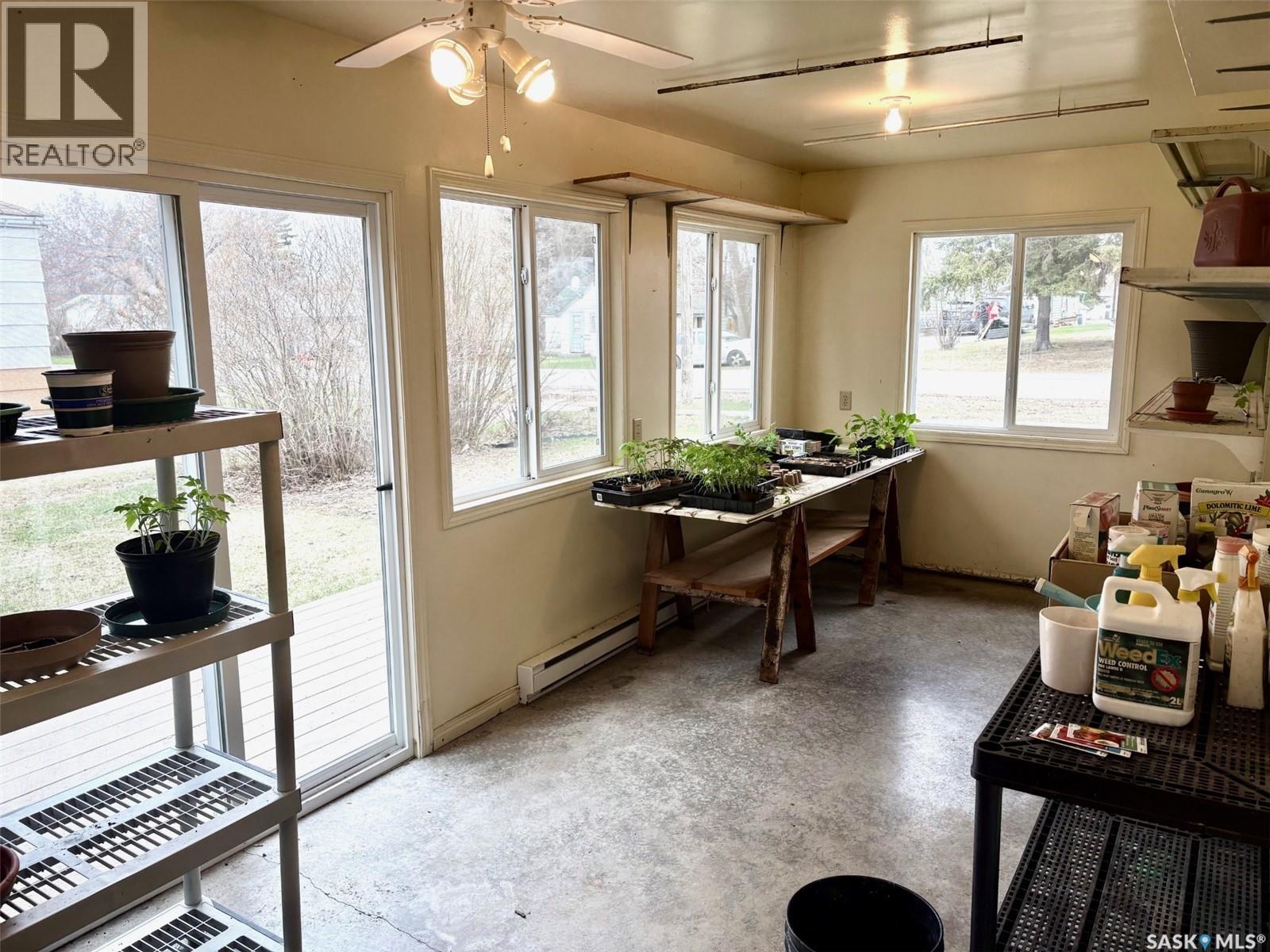 807 Elsinore Street, Whitewood, Saskatchewan  S0G 5C0 - Photo 22 - SK033542