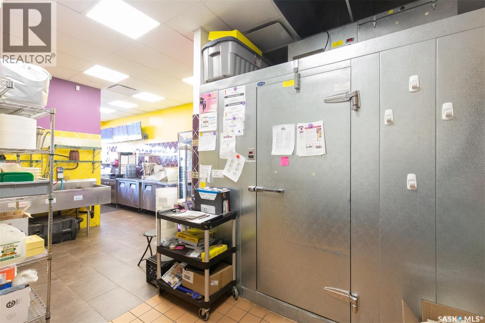 C 710 Main Street N, Moose Jaw, Saskatchewan  S6H 3K5 - Photo 17 - SK033534