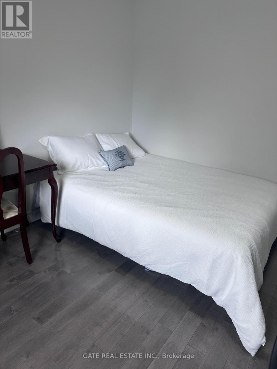 10 Thorny Brae Drive, Markham, Ontario  L3T 3G4 - Photo 21 - N13023082