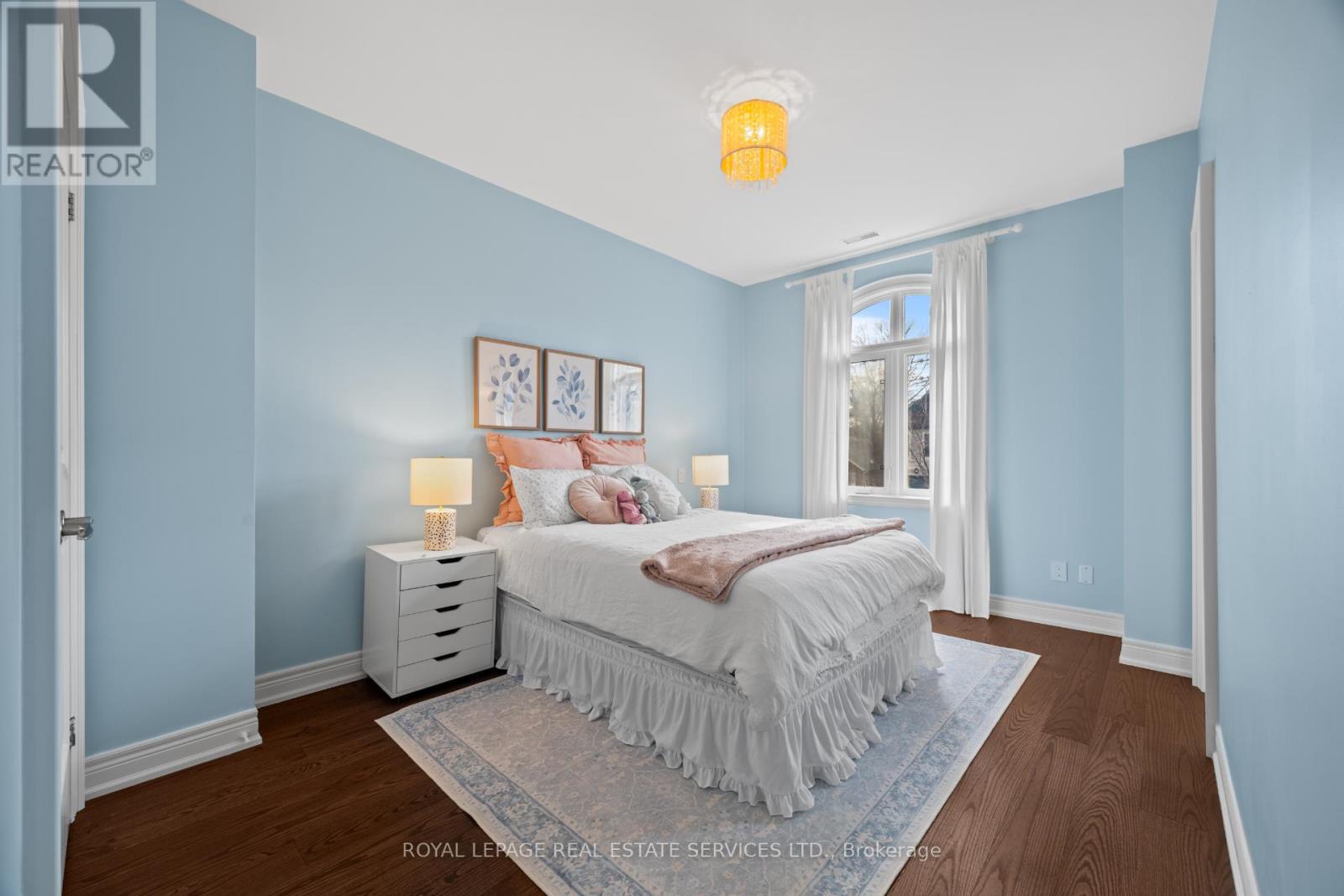 132 Strath Avenue, Toronto, Ontario  M8X 1R5 - Photo 26 - W12911550