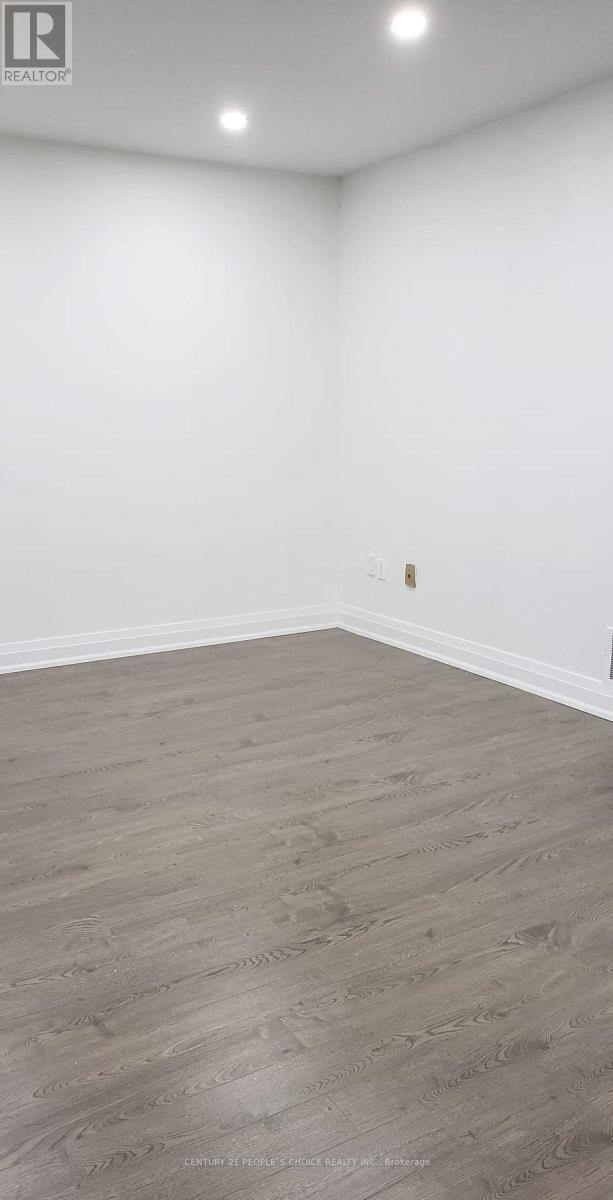 56 - 2014 Martin Grove Road, Toronto, Ontario  M9V 4A3 - Photo 12 - W13026044