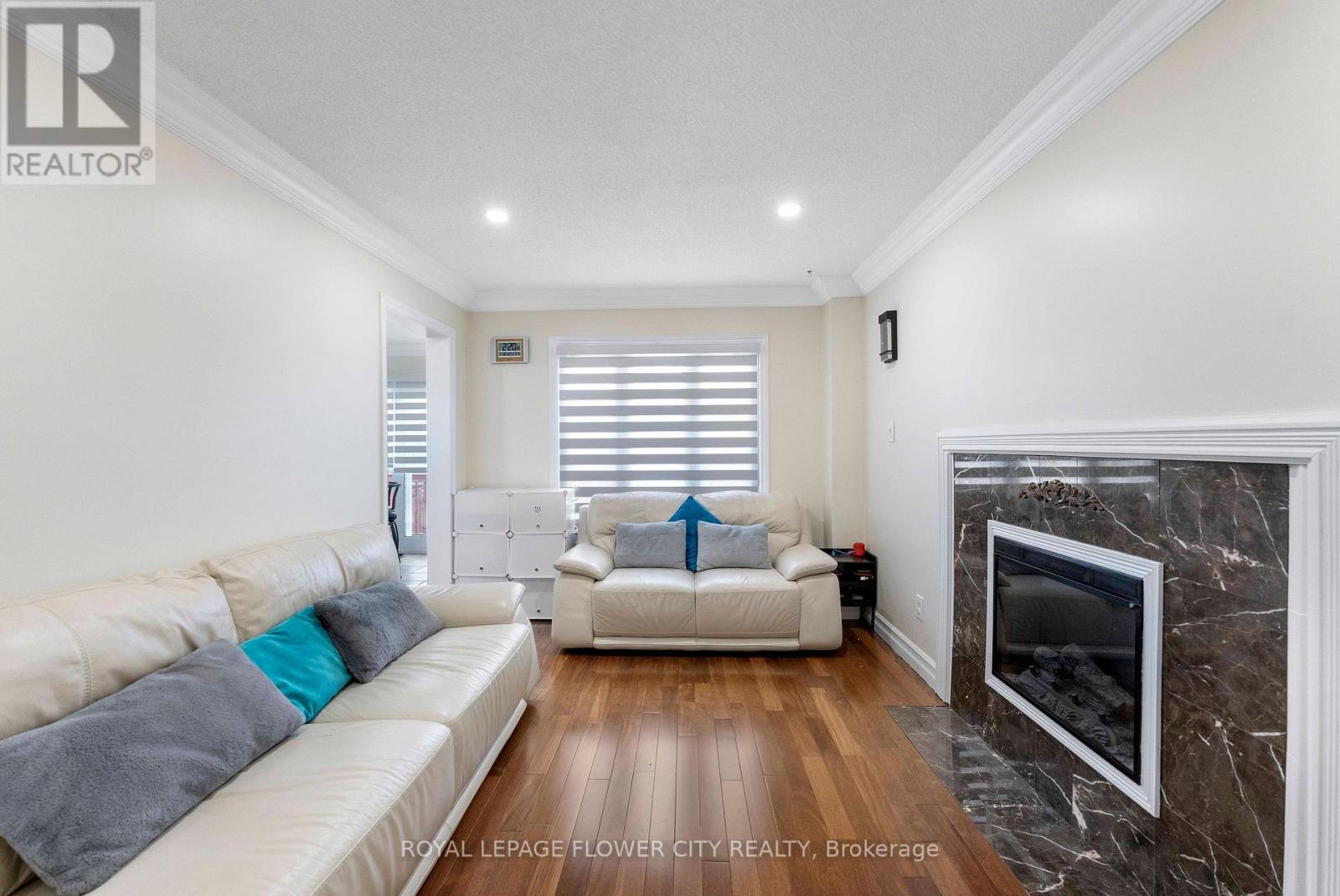 124 Candy Crescent, Brampton, Ontario  L6X 3T5 - Photo 6 - W13026086