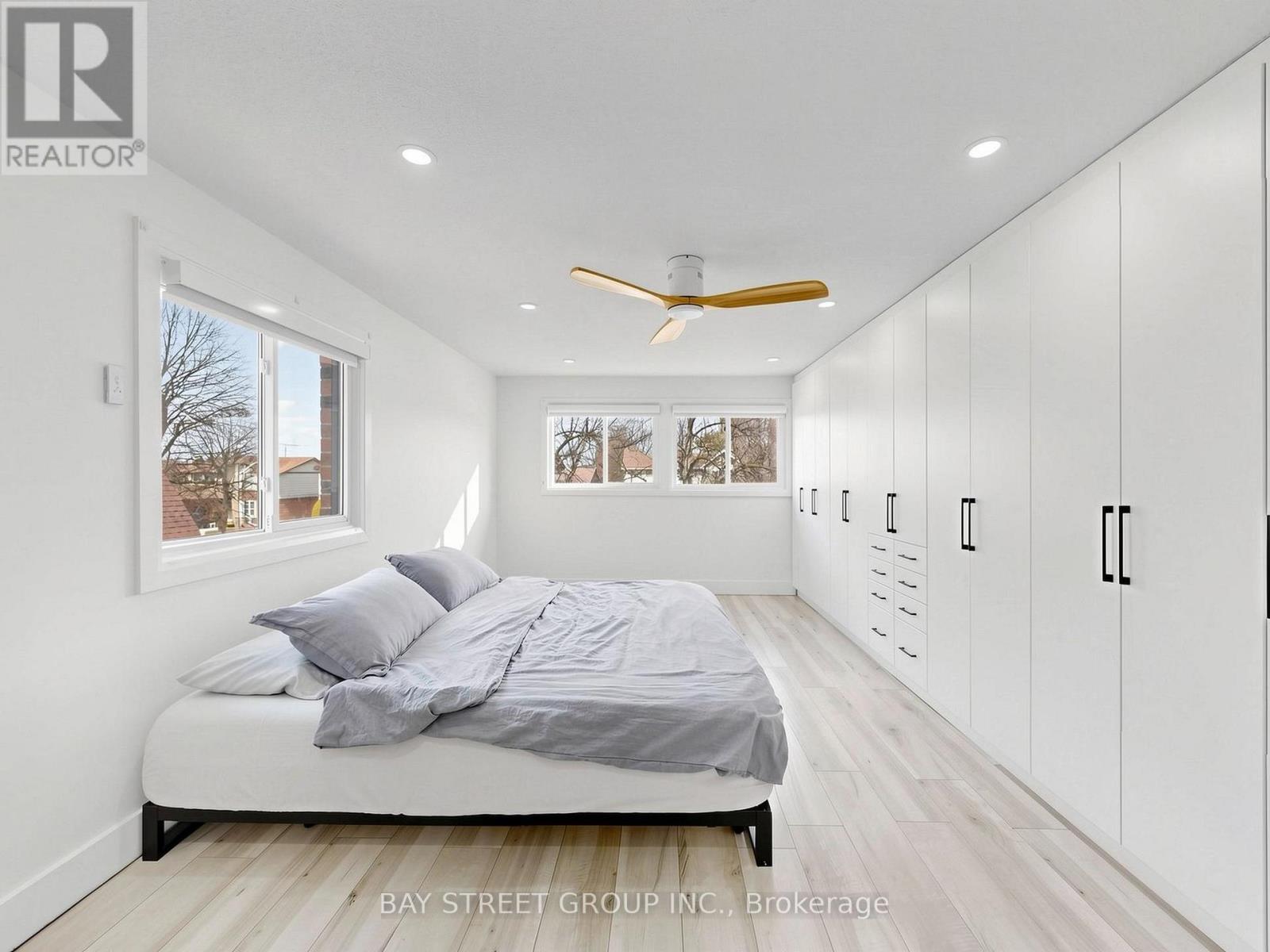 6 Pearson Road, Brampton (Fletcher's West), Ontario  L6Y 2N1 - Photo 24 - W13026110