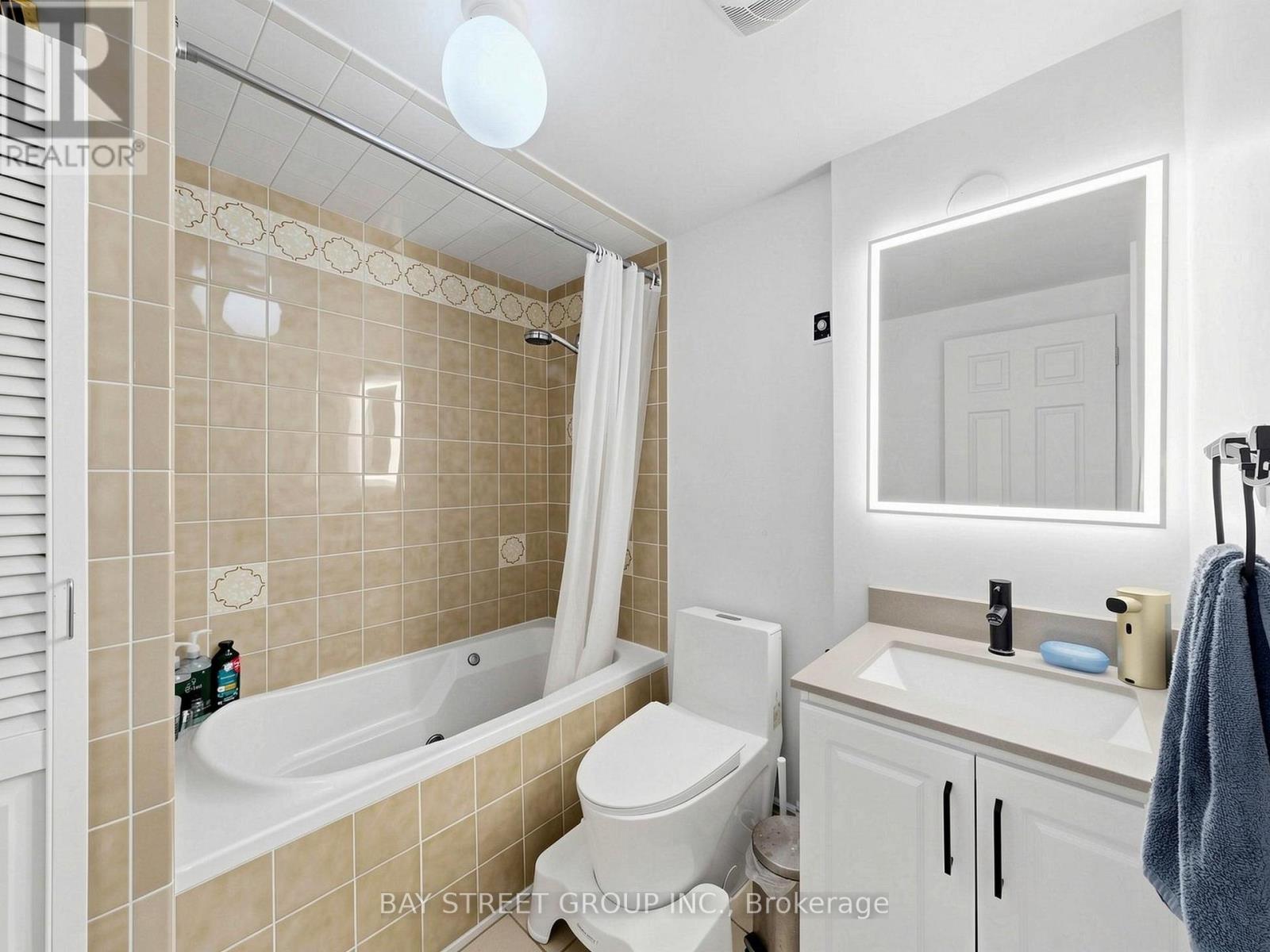 6 Pearson Road, Brampton (Fletcher's West), Ontario  L6Y 2N1 - Photo 40 - W13026110