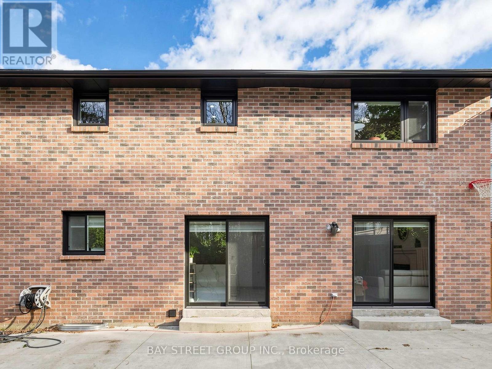 6 Pearson Road, Brampton (Fletcher's West), Ontario  L6Y 2N1 - Photo 47 - W13026110