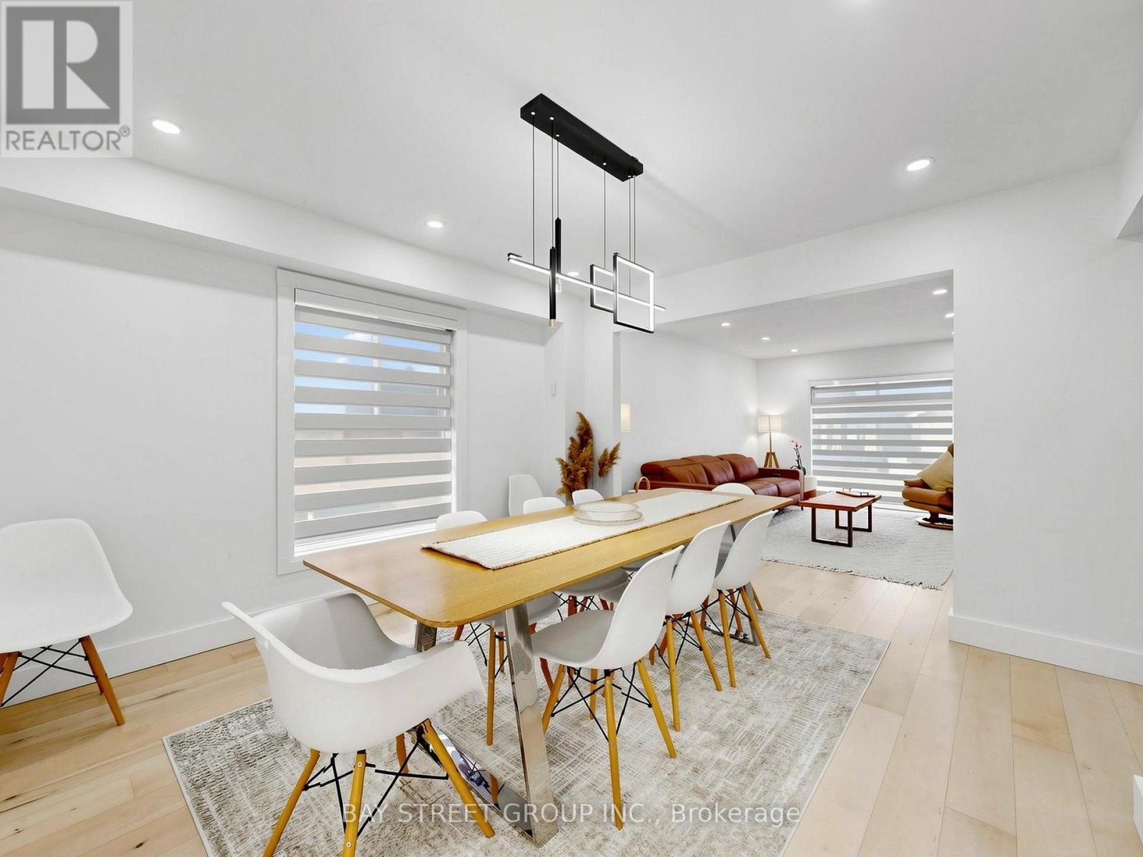 6 Pearson Road, Brampton (Fletcher's West), Ontario  L6Y 2N1 - Photo 8 - W13026110