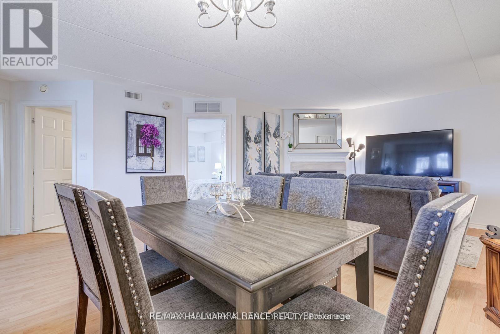 312 - 4003 Kilmer Drive, Burlington, Ontario  L7M 4M1 - Photo 10 - W13026130