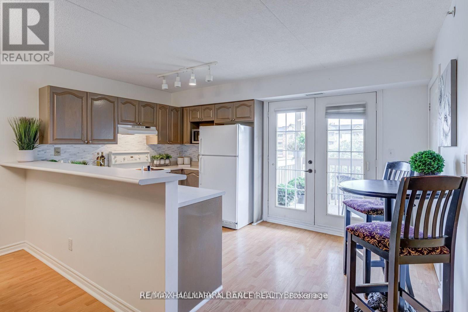 312 - 4003 Kilmer Drive, Burlington, Ontario  L7M 4M1 - Photo 12 - W13026130