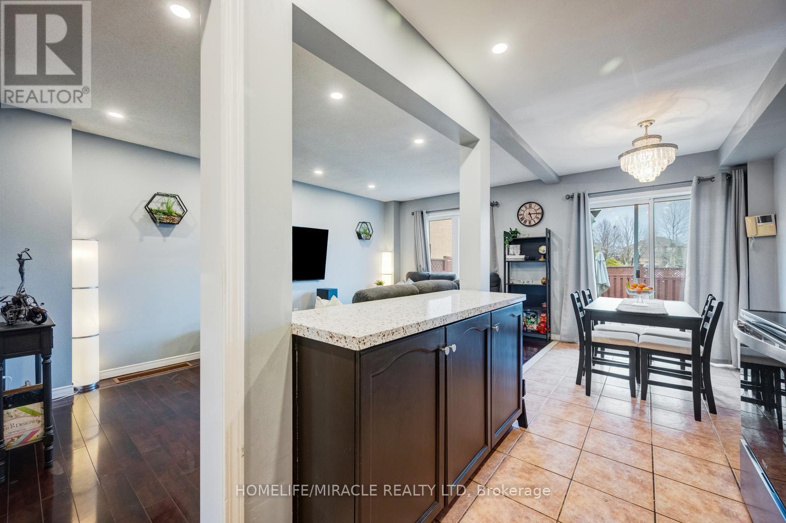 25 Tinsmith Street, Brampton, Ontario  L7A 1N1 - Photo 16 - W13026170