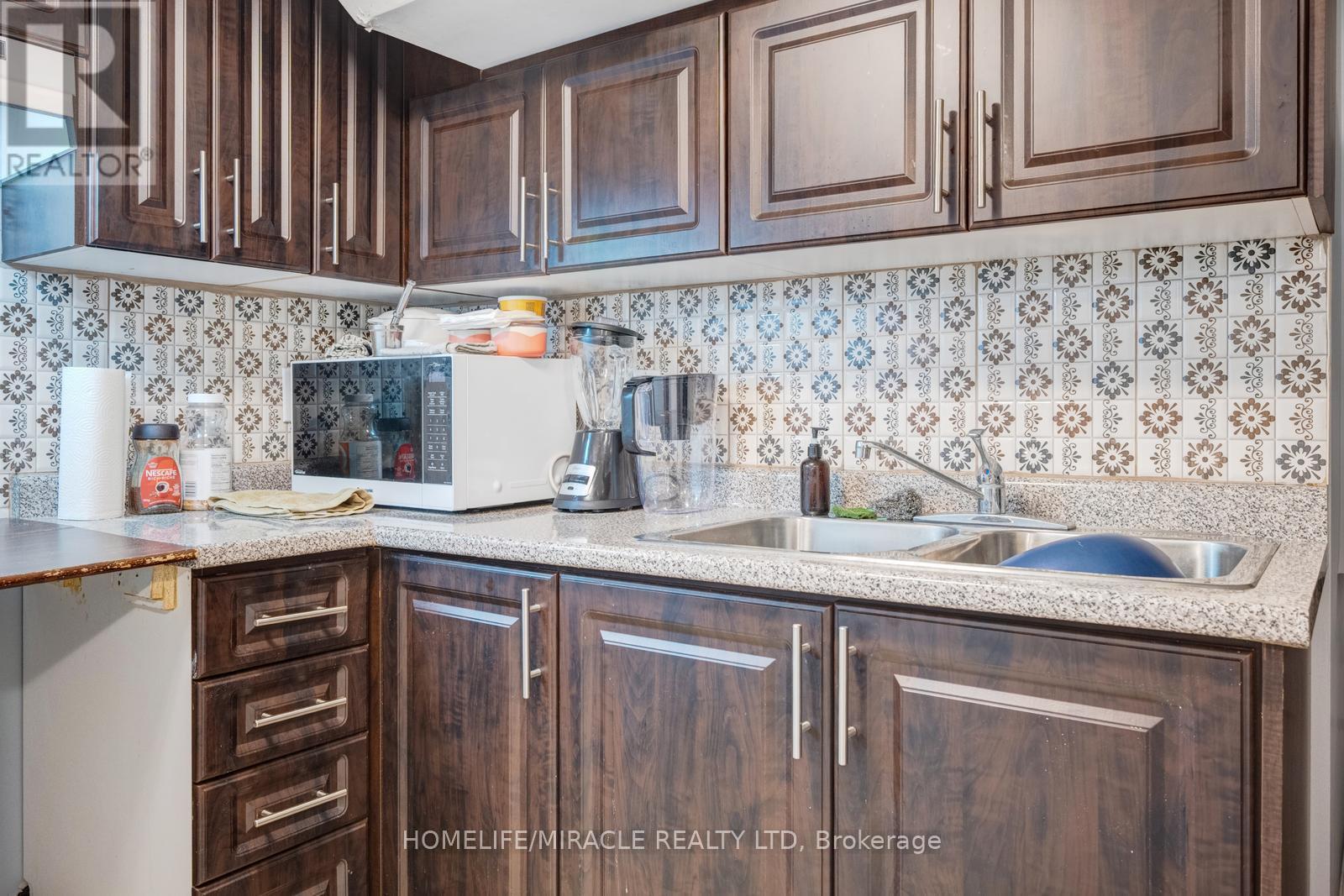 25 Tinsmith Street, Brampton, Ontario  L7A 1N1 - Photo 42 - W13026170