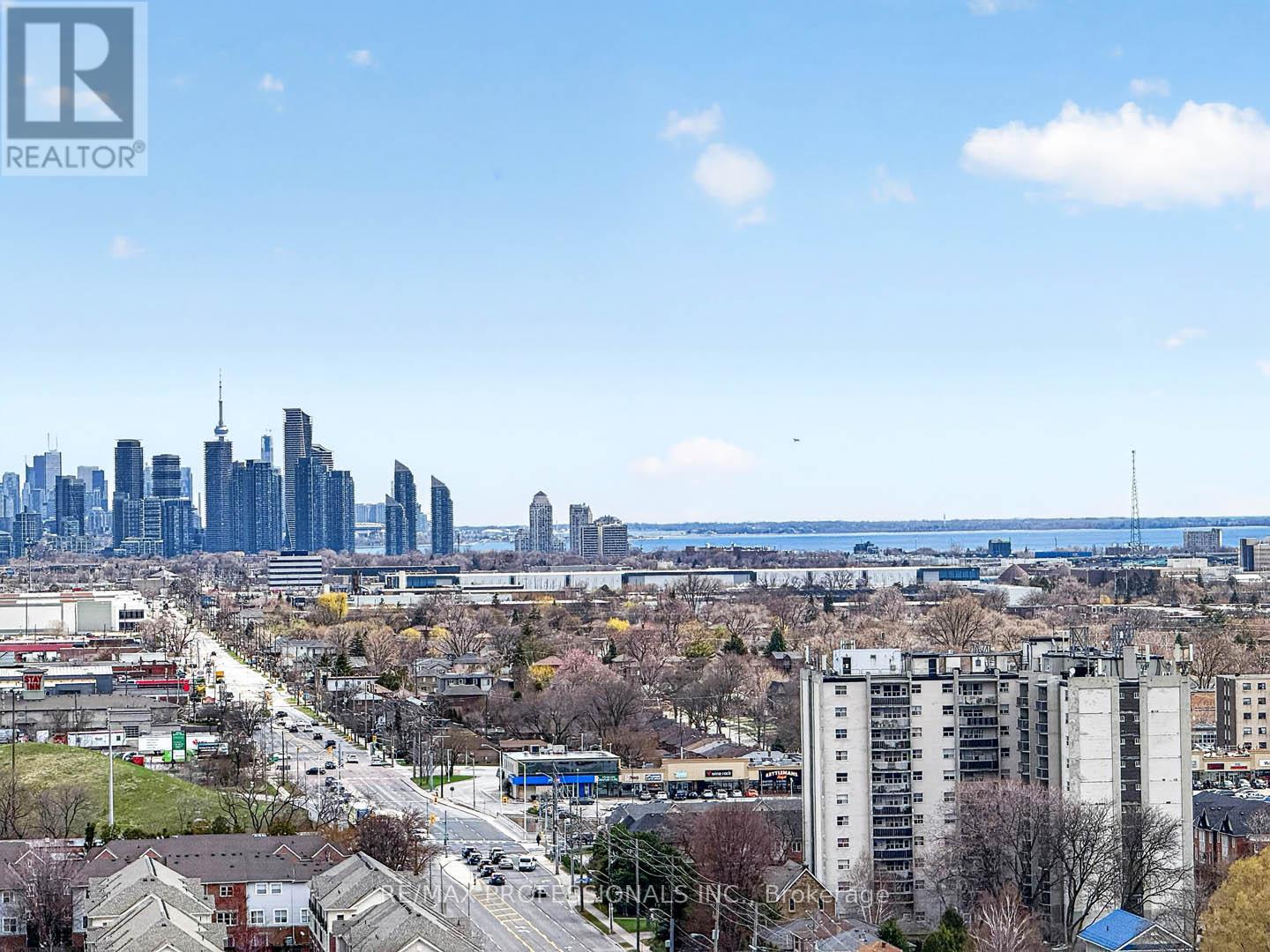 2010 - 215 Sherway Gardens Road, Toronto, Ontario  M9C 0A4 - Photo 34 - W13026172