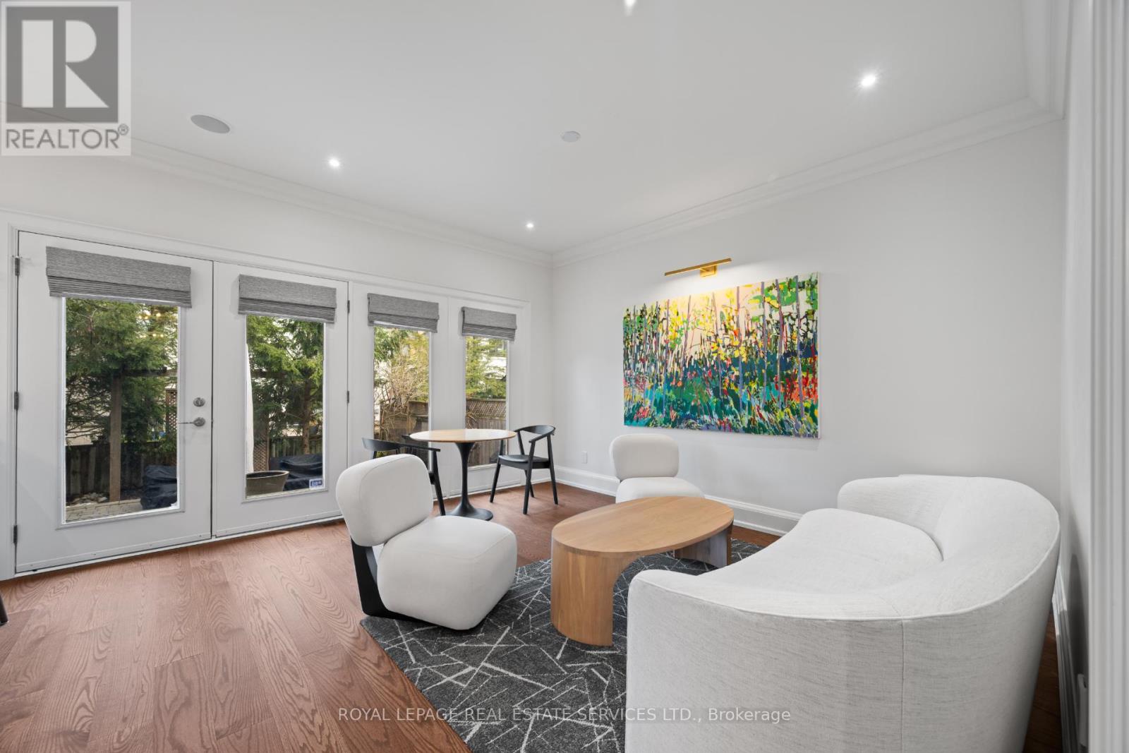 132 Strath Avenue, Toronto, Ontario  M8X 1R5 - Photo 13 - W12911550