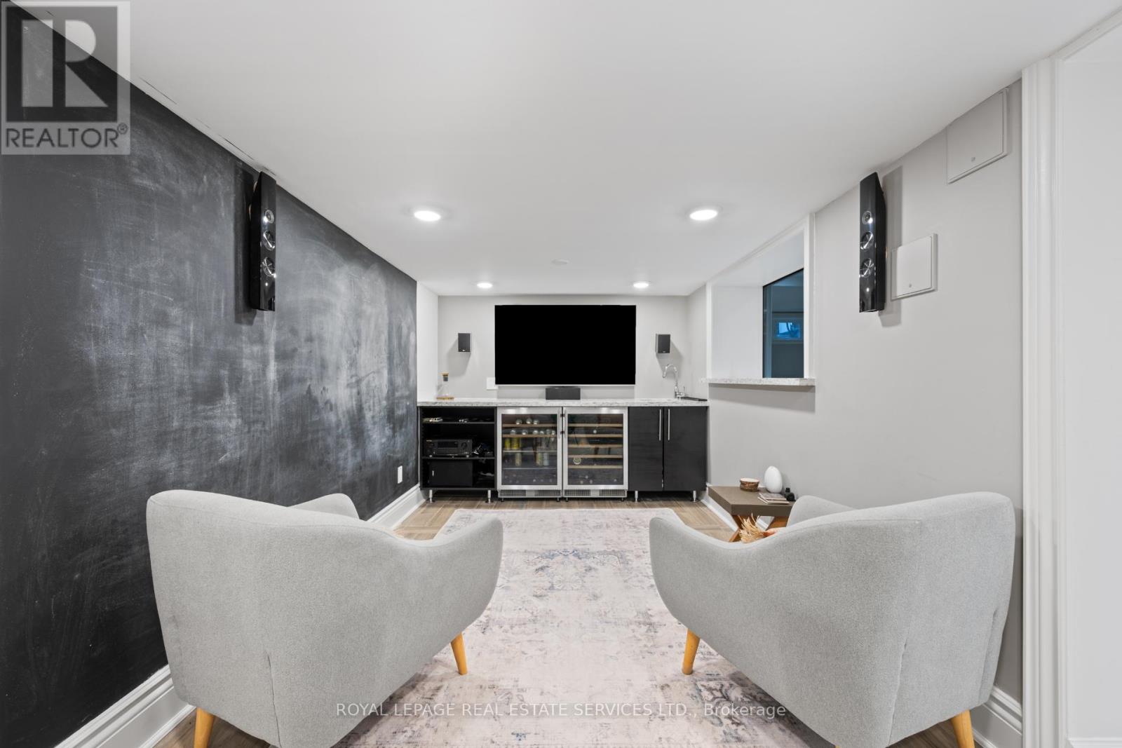 132 Strath Avenue, Toronto, Ontario  M8X 1R5 - Photo 38 - W12911550